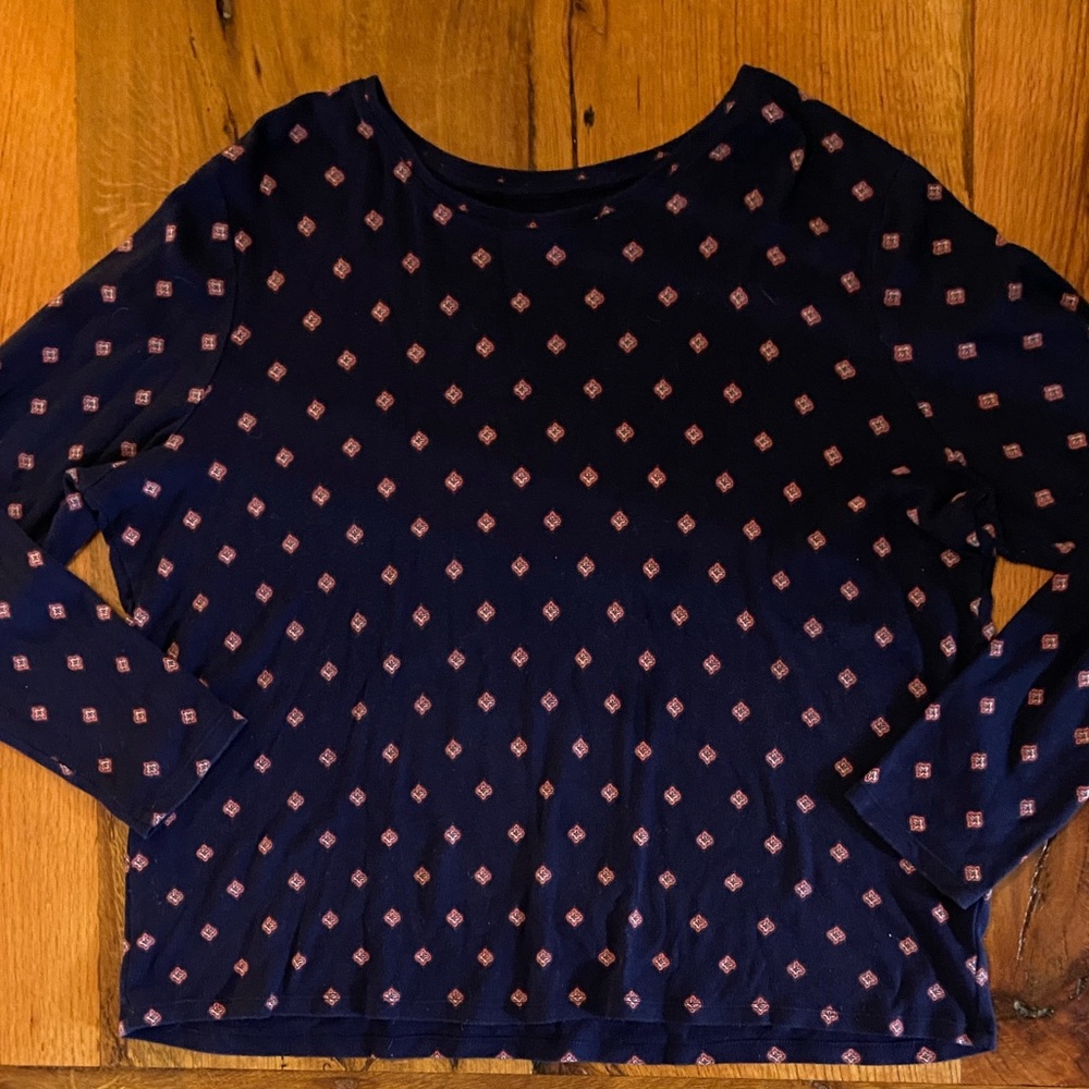 Set of FOUR Tops, Perfect to Add Versatility to Any Wardrobe, Size XL - Picture 12 of 16